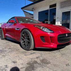 2015 Jaguar F-TYPE V8 S