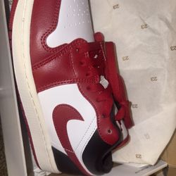 WMNS AIR JORDAN 1 LOW