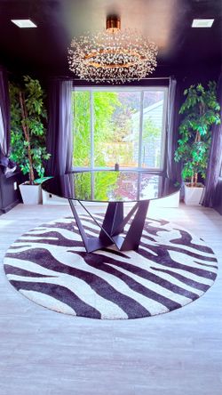Luxury Designer 60” Round Dining Table – High Gloss Black | Seats 6–8