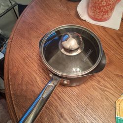 SAUCE PAN $5 PICK UP IN SUN VALLEY 