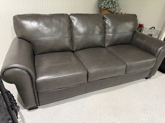 Leather 6 foot couch