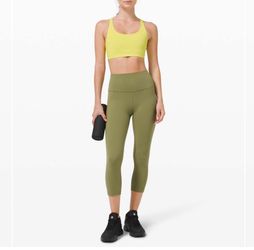 Lululemon Wunder Train High-Waist Crop Legging 21” on Bronze Green Size 6 New without tag
