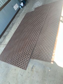 Large 5 pieces Dark brown Plastic Privacy Lattice 8’ x 4’