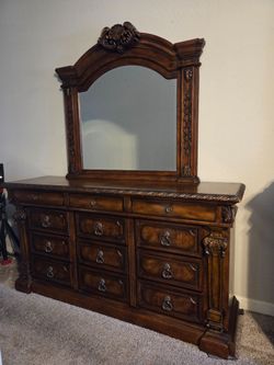 Traditional 12 drawers (Ashely Cada Mollino) Dresser with Arched Mirror
