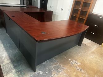 OFFICE/HOME DESK L-SHAPE DESK