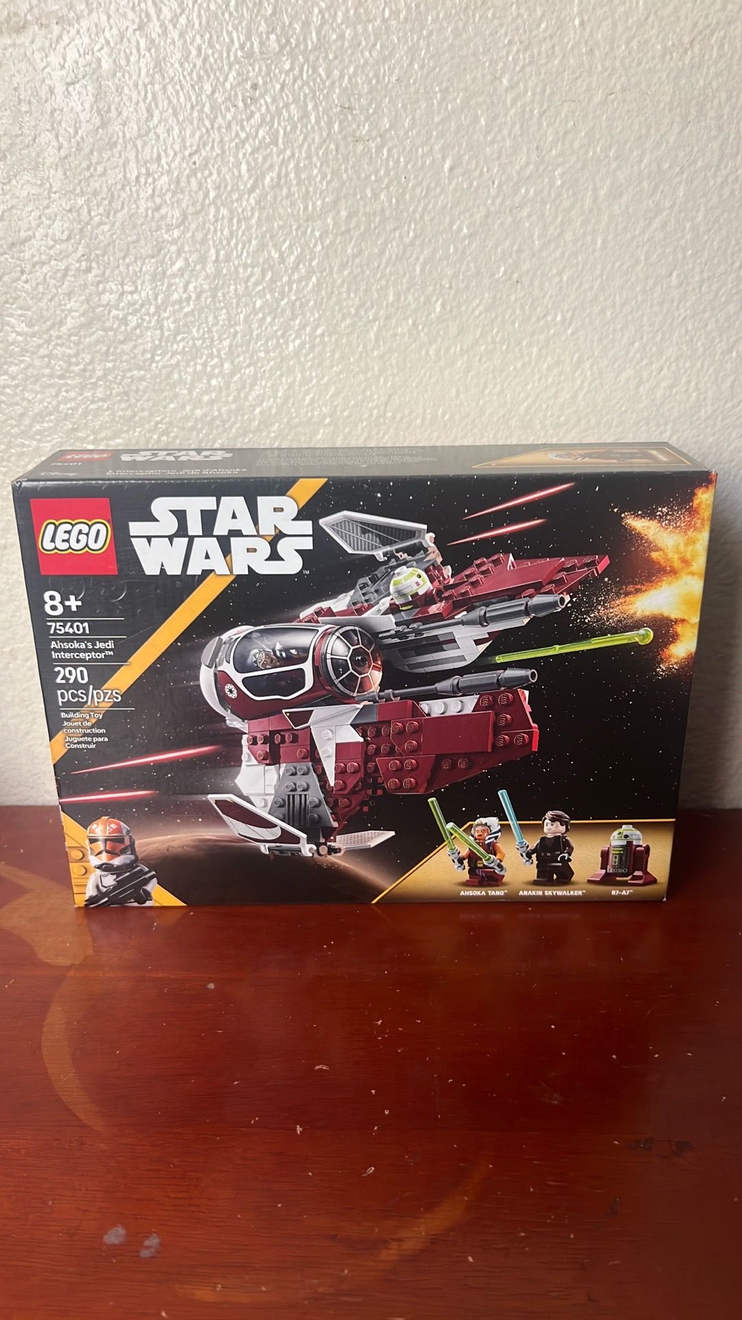 Lego Star Wars 75401 Ahsoka’s Jedi Interceptor