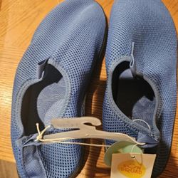 Men's Water Shoes - Sun Squad Blue NWT Size L 11/12