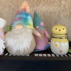 Easter Decor
