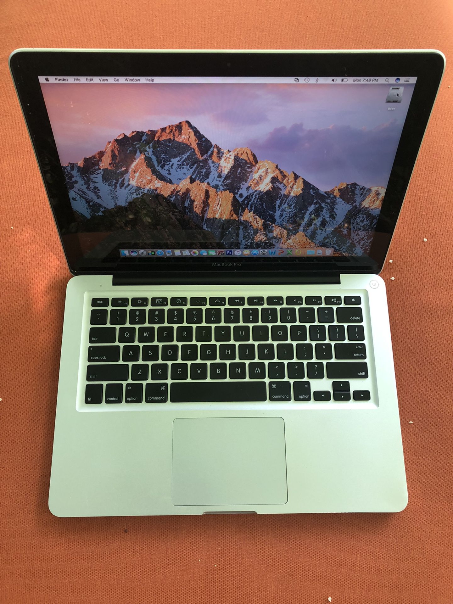 MacBook Pro 13” CS6/FinalCut/Logic Pro/Office/Reason/Sierra