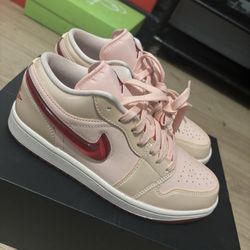 Jordan 1s Low Size 8 Women 