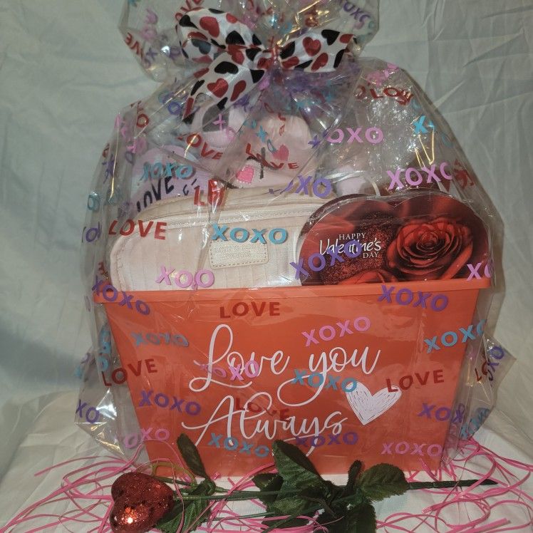 Valentine's Bag Basket