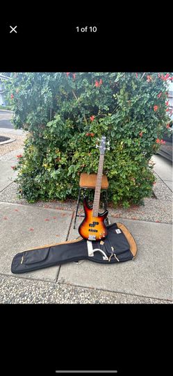 Gorgeous 🩷 Ibanez SR Gio GSR200B Electric Bass Guitar, Jatoba Fretboard, Walnut Flat