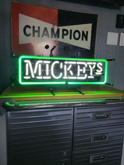 Neon sign