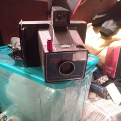 Vintage Zip Polaroid Camera