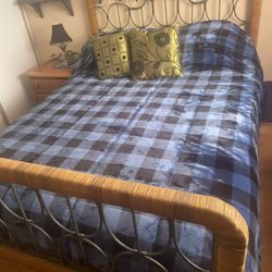Queen Bed and End table 