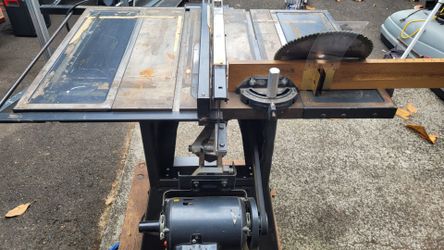 Craftsman 11(contact info removed) 10" tilting arbor bench saw