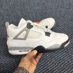 Jordan 4 Cement 