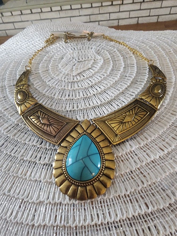 Necklace Turquoise Look