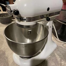Kitchen aid mixer