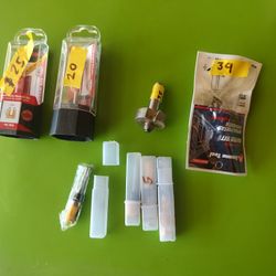 Routher Bits  (6) 1/4.  Shank And 2  (1/2)