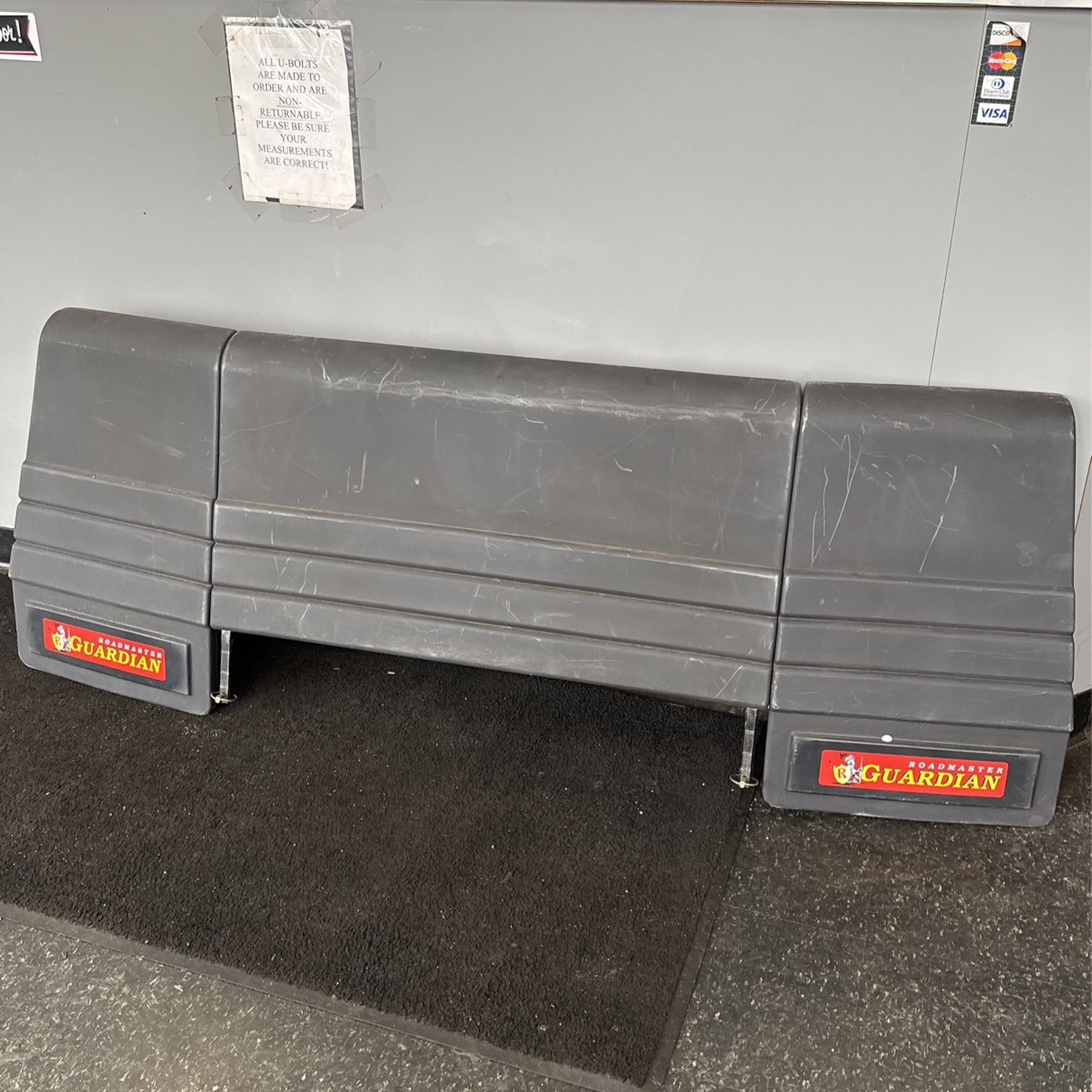 RV. Roadmaster Guardian Rock Guard
