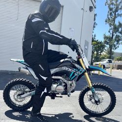 Gas Dirt Bike 125cc Automatic  