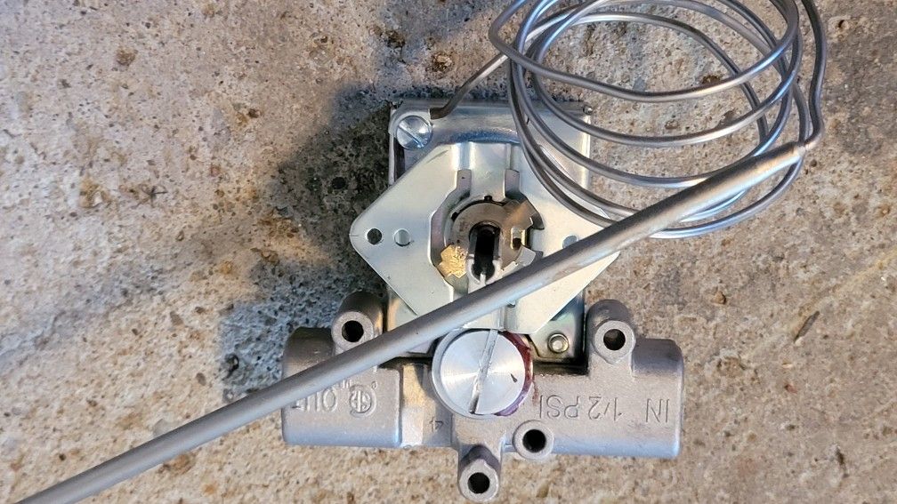 2 - Natural Gas Snap Action Thermostat For Griddles