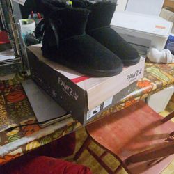 Bearpaw  Ankle Boots