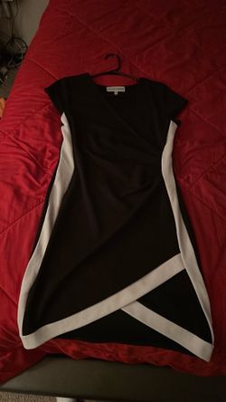 Blak and white dress size large