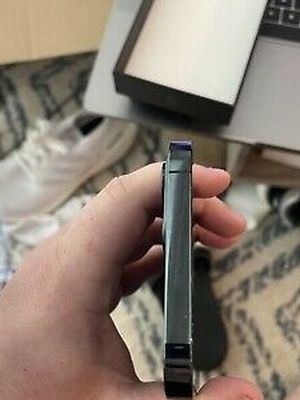 iPhone12