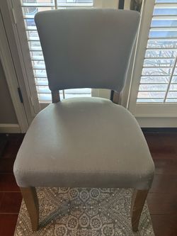 Very nice gray side chair