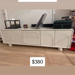 tv stand white