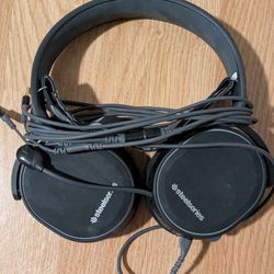SteelSeries Wired Gaming Headset