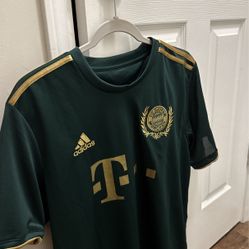 Bayern Munich Oktoberfest Jersey 