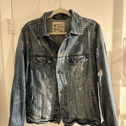 American Eagle Denim Jacket Ripped Ltd Edition  S