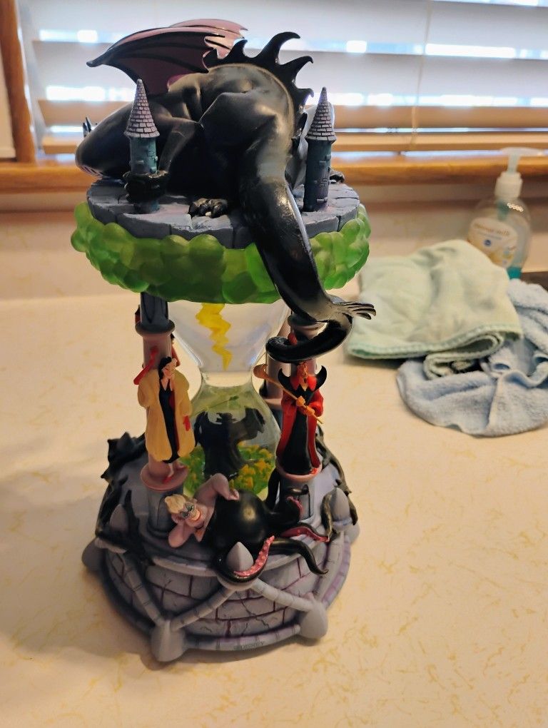 Disney Villains Hourglass Figurine