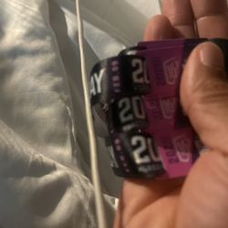Sunday Skybox 16 Wristbands For Sale 