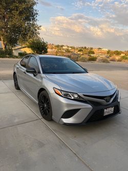 2020 Toyota Camry · SE Nightshade Edition Sedan 4D
