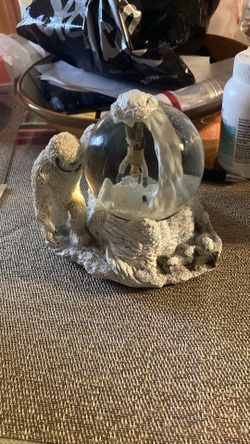 Wampa Cave Snow Globe (Star Wars Collectible)