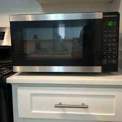 Hamilton Beach Microwave 