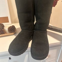 Black UGGs