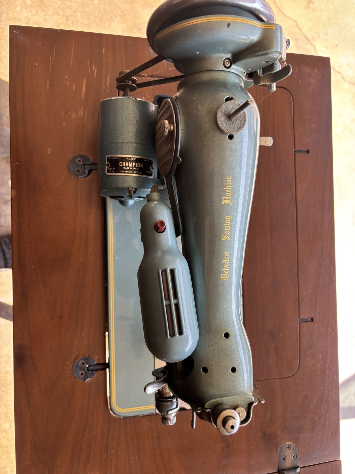 Belvedere Sewing Machine 
