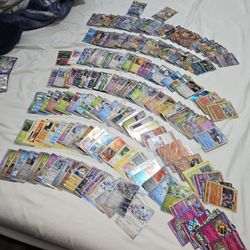 Pokémon Cards 
