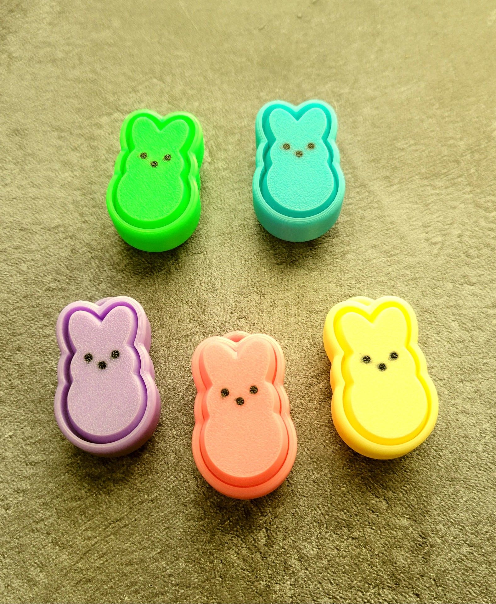 Keychain Peeps fidget clicker