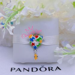 Adorable Charm 925 silver for Pandora moments bracelet.
