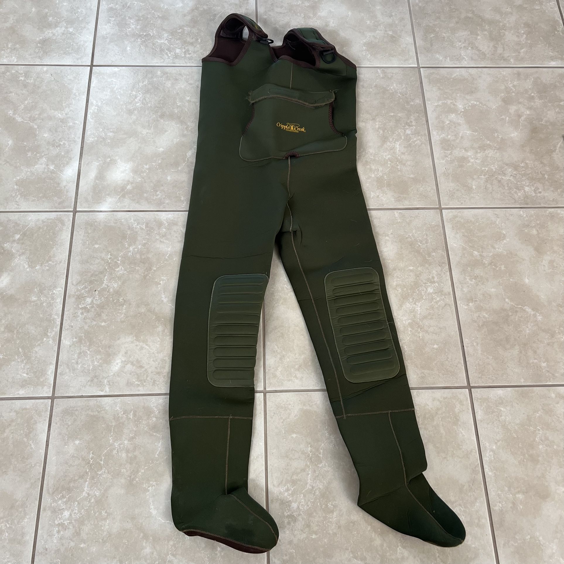 Cripple Creek Neoprene Fishing Wanders Size M