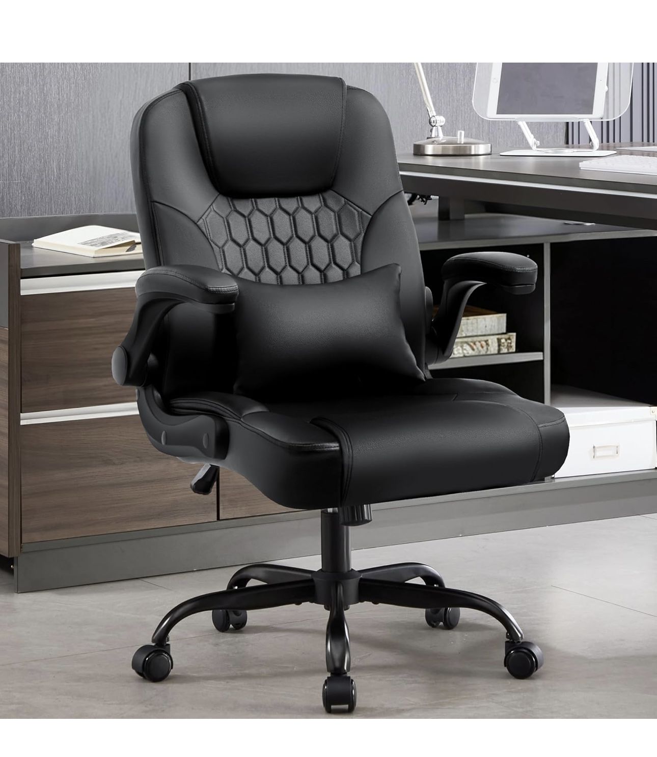 Executive Office Chair PU,Leather Office Chair with Wheels,360° Swivel Rolling Chair with Padded Arms,Ergonomic Computer Chair with Lumbar Support for
