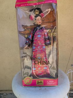 Barbie collectibles, princess of China, Dolls of the World, in box, non-mint