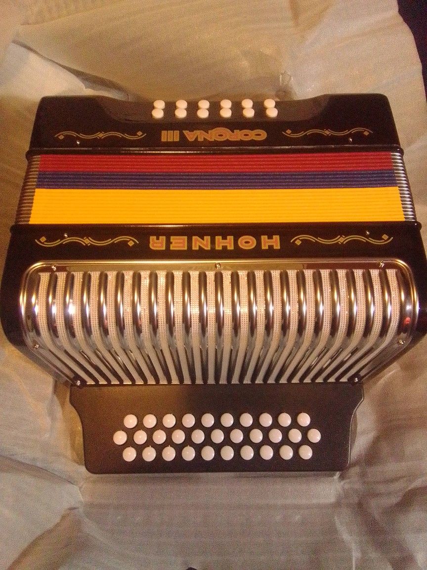 Hohner Corona III, Brand new, Black Colombian Flag, BeEbAb
