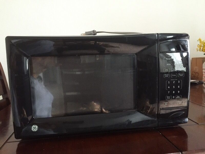 GE microwave. DE6800307A for Sale in Beaverton, OR OfferUp